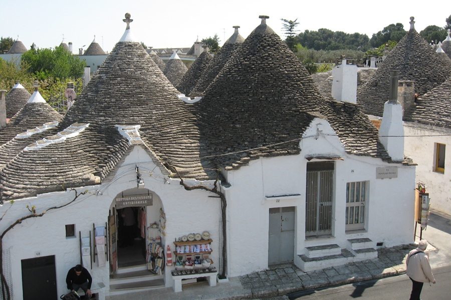 o que são os trulli alberobello