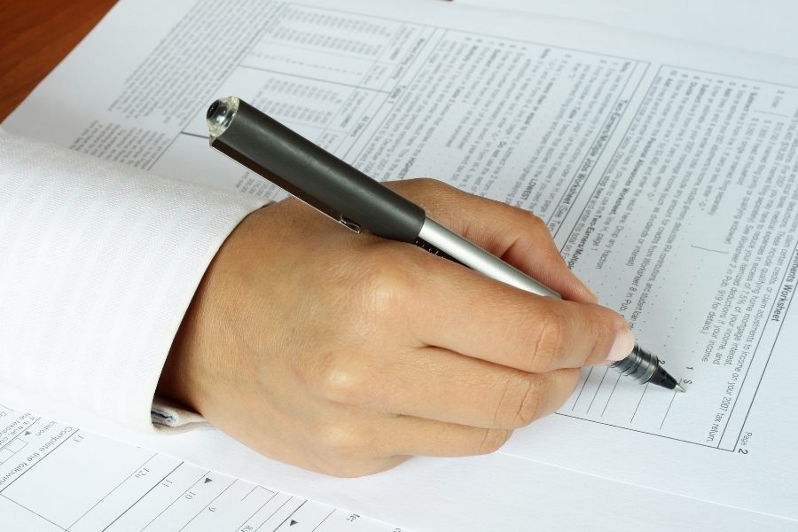 IRS automático vs. declaração manual