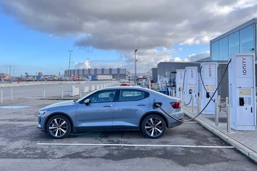 Incentivos para carros elétricos em 2025