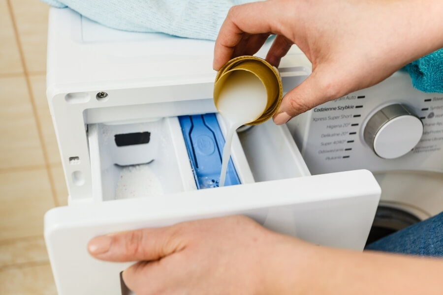 O impacto ambiental do detergente de roupa